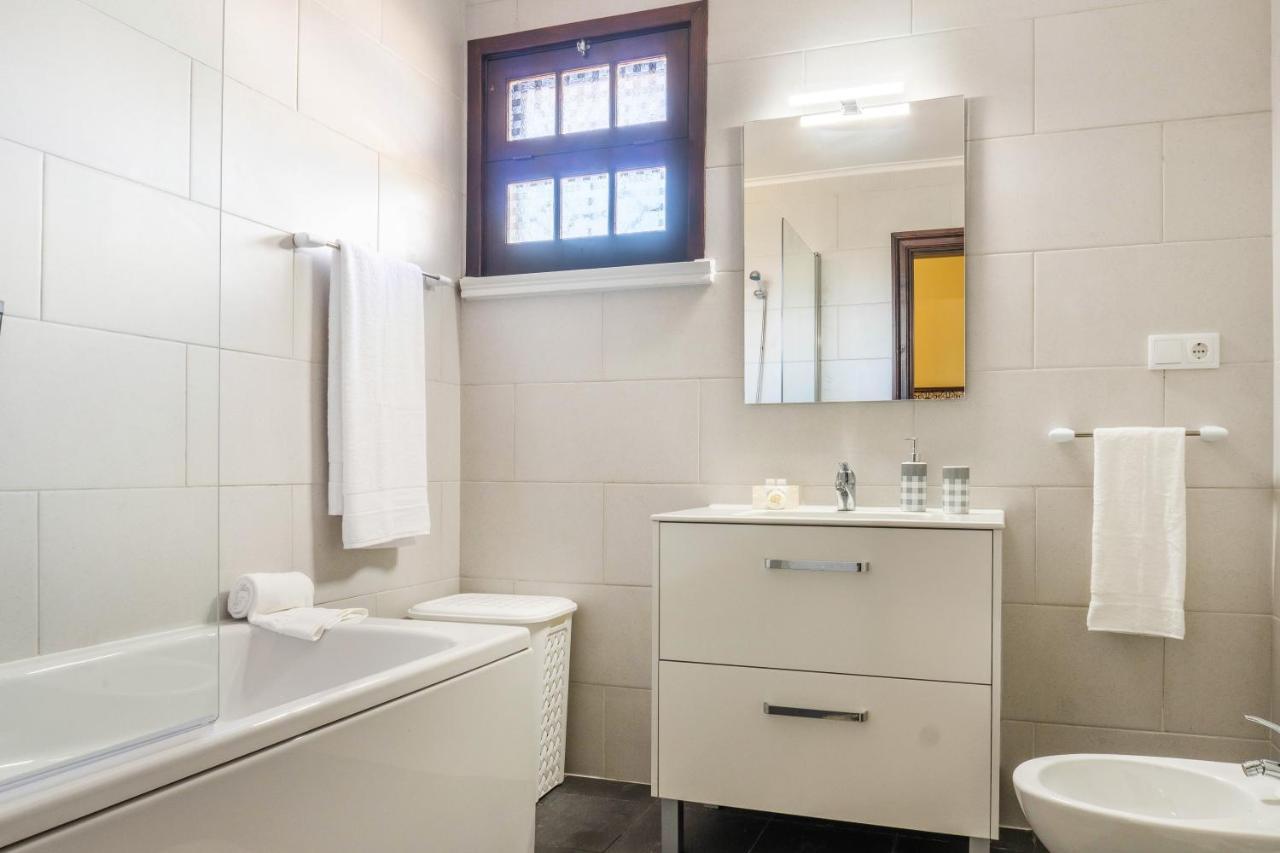 Pinheiro Sun&beach House Vakantiehuis Ponta Delgada